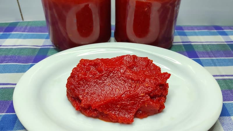 تصویر 4 از رب گوجه فرنگی سحر با ترکیب با کیفیت و طعم ماندگار گوجه فرنگی